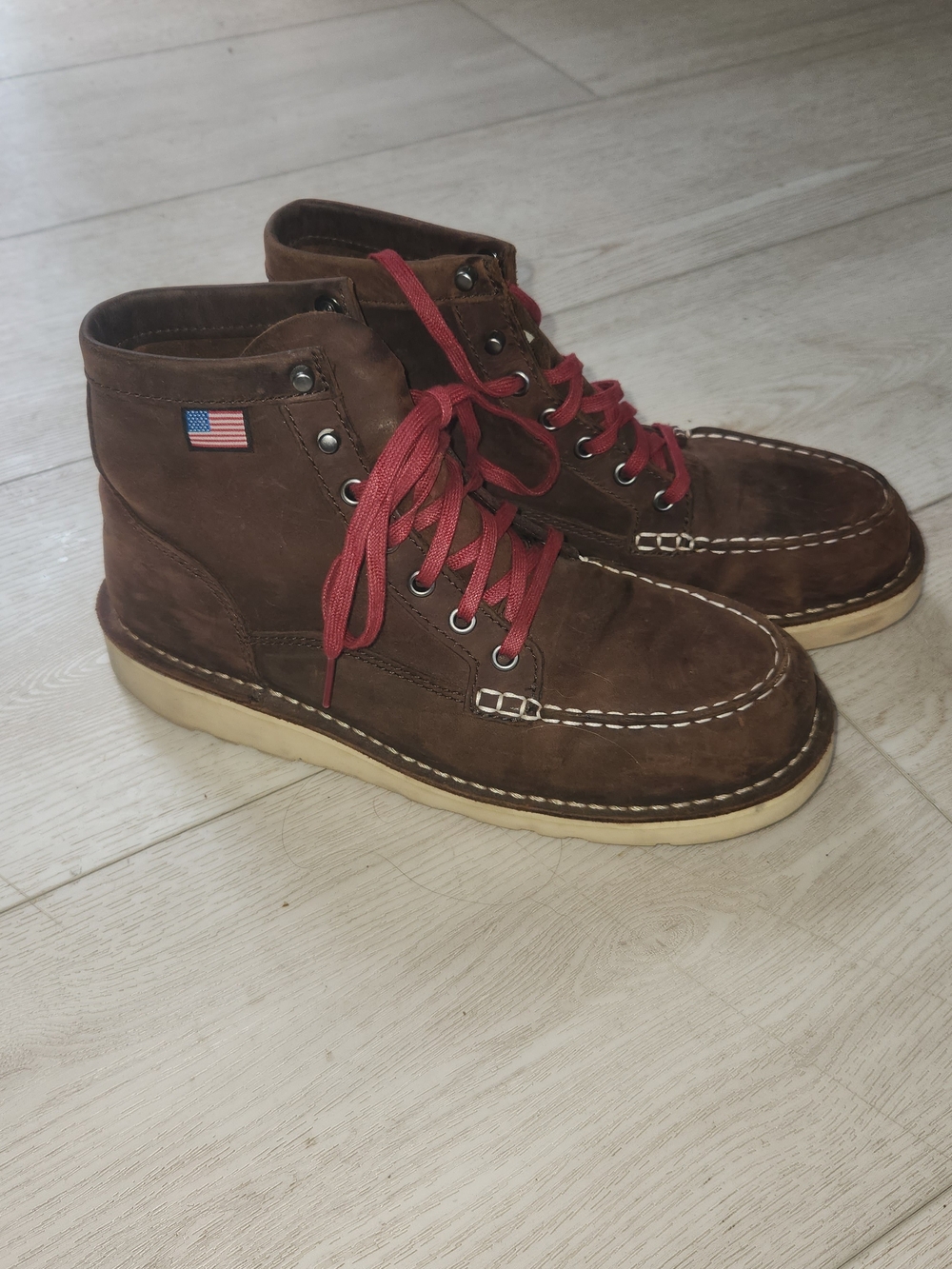 Danner Bull Run Moc Toe Boots Size 8